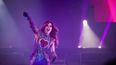 Gloria Trevi actúa en uno de los conciertos de la gira Diosa de la Noche.
