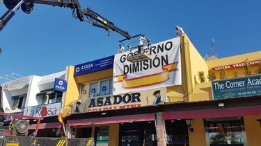 El propietario de&nbsp;El Asador Guadalmina de Marbella rechaza las pol&iacute;ticas del Gobierno de Pedro S&aacute;nchez.