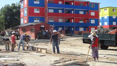 La producción de materiales de la construcción y las inversiones en la industria son prioridades del régimen cubano después del paso del Huracán Irma.