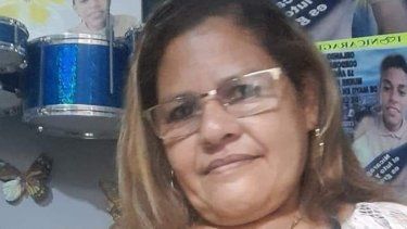 La nicaragüense Yadira Córdoba, madre de un joven opositor que fue asesinado, fue deportada de EEUU a Mèxico.