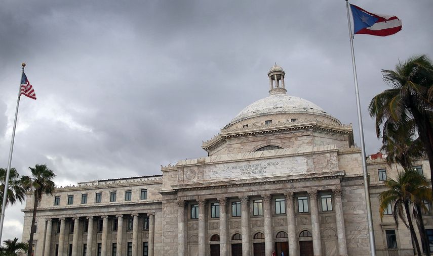 Los legisladores advirtieron que de no ser aprobada la medida se abriría la puerta para que las compañías de internet segreguen artificialmente el acceso a distintos servicios