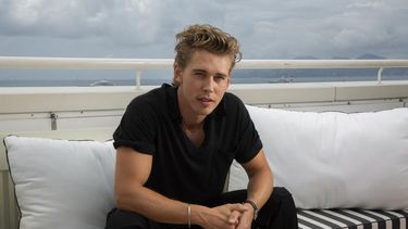 El actor Austin Butler posa durante la promoción de la película “Elvis” en la 75a edición del Festival de Cine de Cannes, en Francia, el 25 de mayo de 2022.&nbsp;