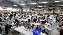 De acuerdo con el recuento oficial del Tribunal Supremo Electoral, Hernández ganó los comicios con 42.98% de los votos frente al 41.39% de Salvador Nasralla.