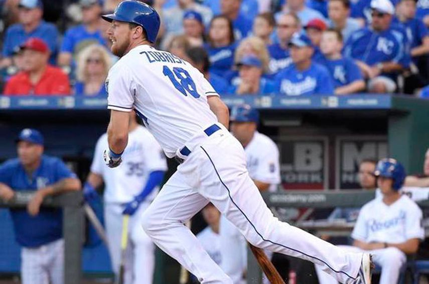 Kansas City ganó con Ben Zobrist como protagonista. (CORTESÍA)