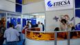 Stand de ETECSA en una feria comercial. 