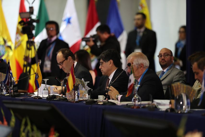 A la cita de Quito también han sido invitados 22 países como observadores, entre los que constan Estados Unidos, Suiza, Catar, Japón, Corea del Sur y delegados de la Unión Europea, entre otros, que también han confirmado su participación