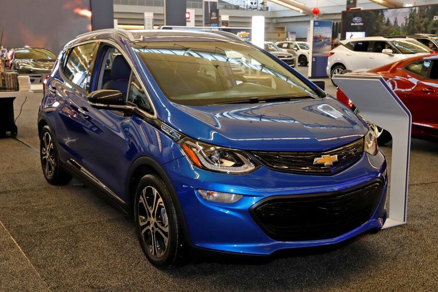 Uno de los autos eléctricos fabricados por GM.