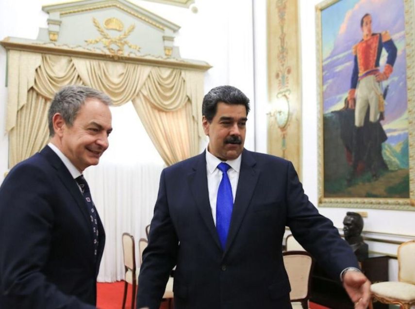 Nicolás Maduro y expresidente del Gobierno José Luis Rodríguez Zapatero