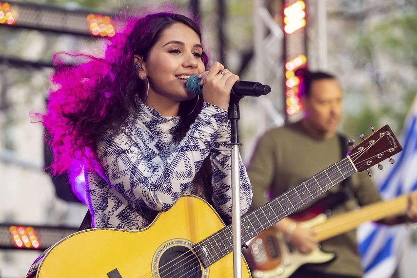 La cantante canadiense Alessia Cara está entre los primeros artistas confirmados para actuar en la 20ma entrega de los Latin Grammy, el 14 de noviembre en Las Vegas.