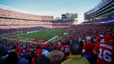 Foto del 22 de enero del 2023 aficionados en el Estadio Levis durante el encuentro divisional ante los Cowboys de Dallas. El lunes 22 de mayo del 2023, los dueños de la NFL eligen a San Francisco para recibir el Super Bowl 60 en el 2016.