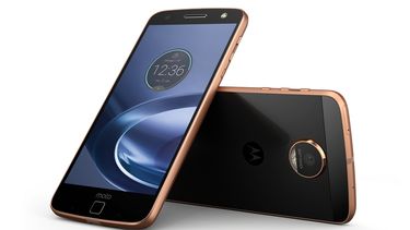 Con un diseño más fino que su predecesor el Moto Z2 Force Edition&nbsp;estará disponible en tres colores.