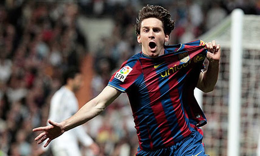 Según la radio catalana, el Chelsea estaría dispuesto a pagar 296 millones de dólares por liberar a Messi. (AP)