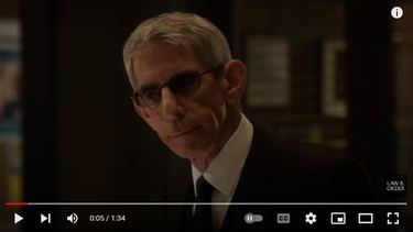 Escena de la serie Law & Order, donde el actor Richard Belzer participó como el detective John Munch.&nbsp;
