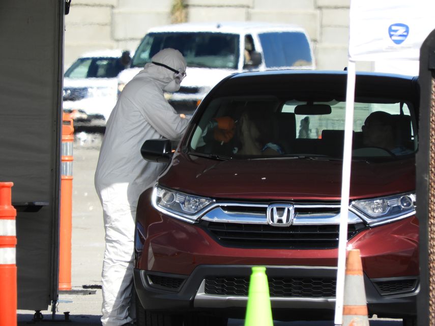 Sitio de an&aacute;lisis m&oacute;vil para detectar el coronavirus.