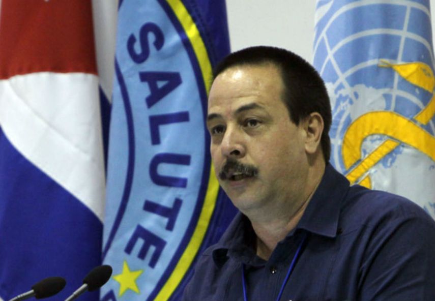 El viceministro primero de Salud Pública de la isla, José Ángel Portal Miranda, encabezó la delegación que estuvo en EEUU del 28 de marzo hasta el viernes, invitada por el Departamento de Salud y Servicios Humanos de Estados Unidos (CORTESÍA)