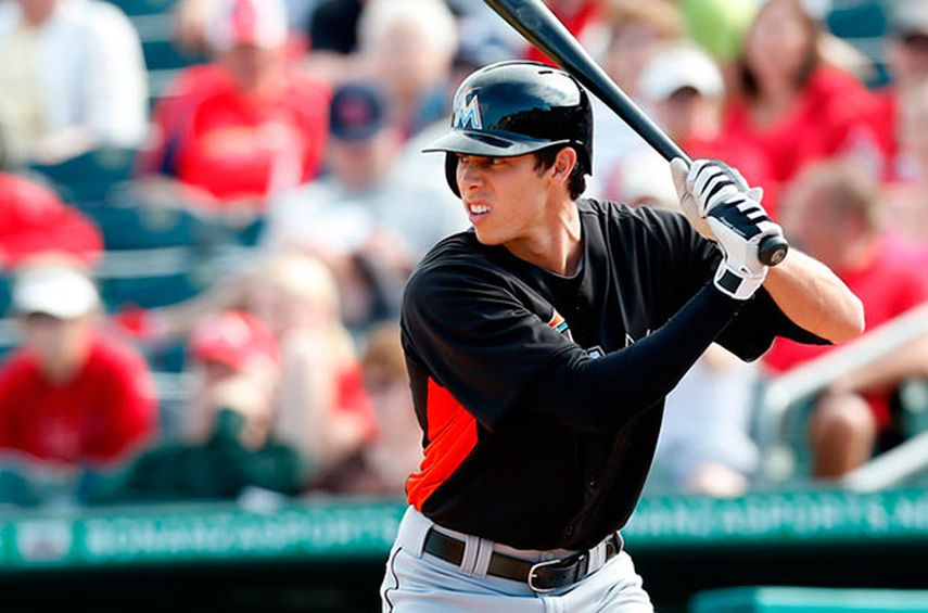 Yelich ha participado en 92 juegos en esta temporada y batea .275. (ARCHIVO)