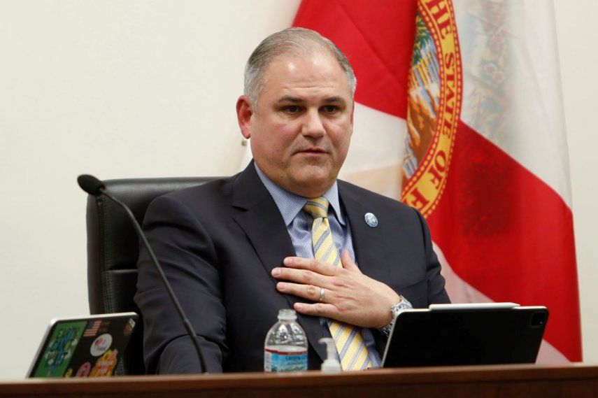 El alcalde Frank Hibbard en una reunión en Clearwater, Florida, el 5 de enero de 2023.&nbsp;