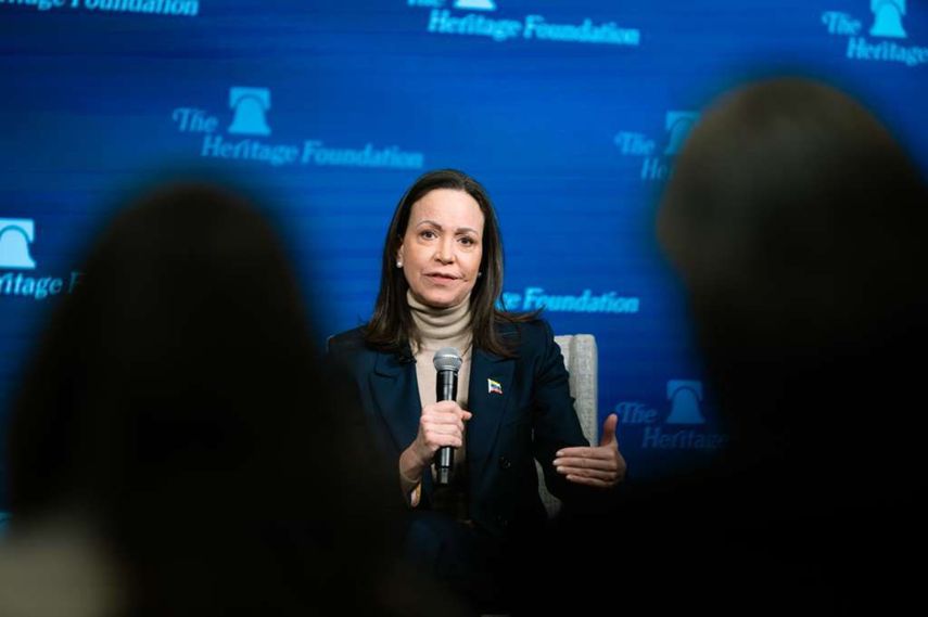La líder venezolana y la Premio Nobel de la Paz, María Corina Machado, ofrece rueda de prensa desde la Fundación Heritage en Washington, tras su reunión con el presidente Donald Trump