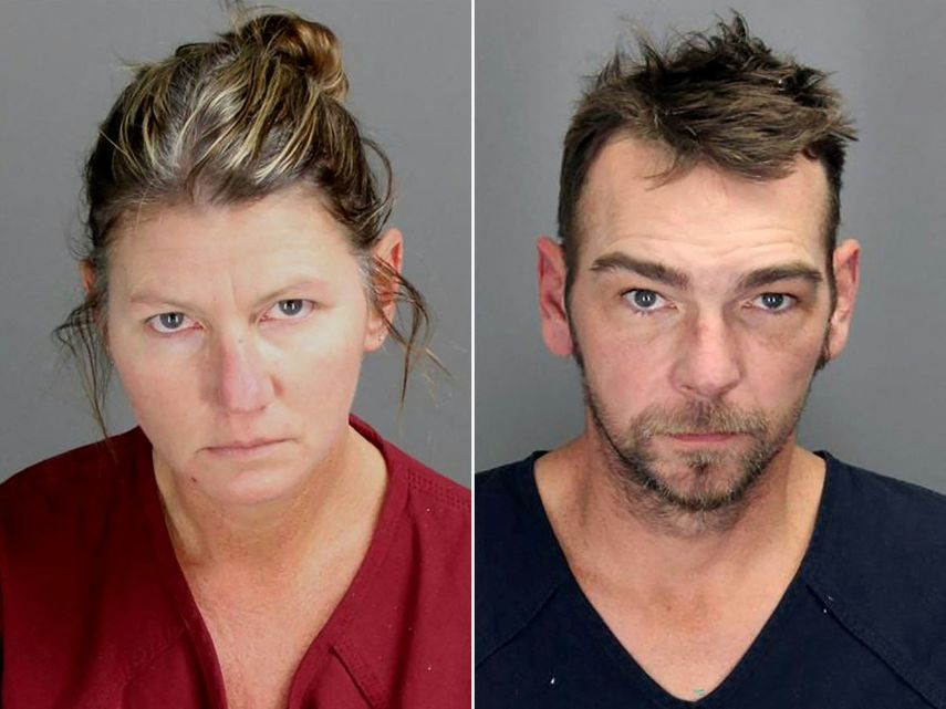 James y Jennifer Crumbley, padres del sospechoso protagonista del tiroteo, Ethan Crumbley, fueron arrestados la noche del viernes