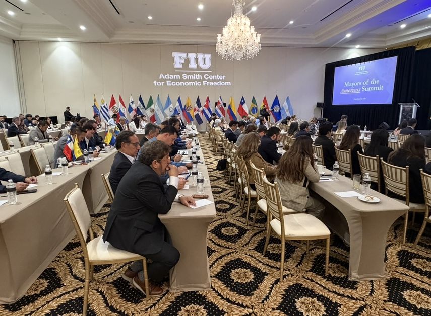 Alrededor de 300 participantes asistieron los dos días de la convocatoria.