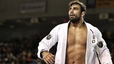Campeón de jiu-jitsu brasileño en estado irreversible tras recibir un disparo