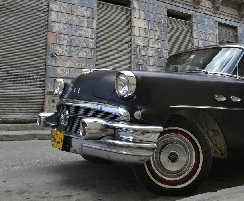 Un auto particular en Holguín