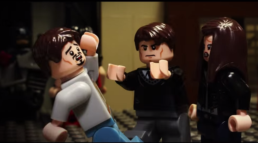 La versión de Lego, se llama  Fifty Shades of Bricks, en español, Cincuenta Sombras de Piezas. (Foto: Youtube)