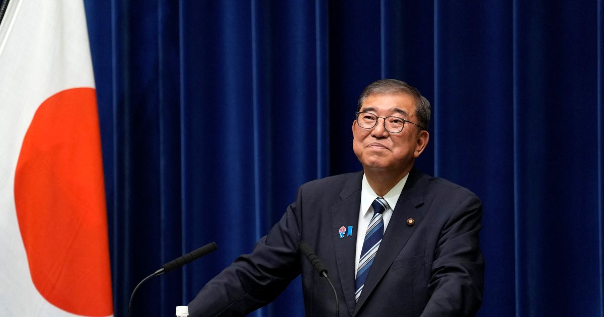 El primer ministro de Japón anuncia su dimisión