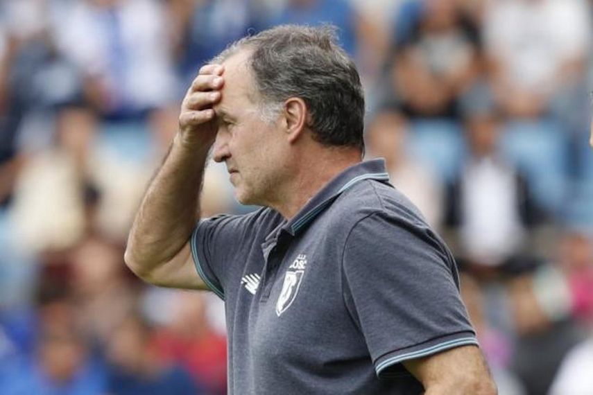La estrategia del entrenador argentino no rindió los frutos esperados y terminó siendo goleado.&nbsp;