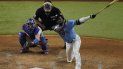 Randy Arozarena de los Tampa Bay Rays observa un sencillo impulsor contra los Dodgers de Los Ángeles durante la tercera entrada en el Juego 5 de la Serie Mundial de béisbol el domingo 25 de octubre de 2020 en Arlington, Texas Randy Arozarena de los Tampa Bay Rays observa un sencillo impulsor contra los Dodgers de Los Ángeles durante la tercera entrada en el Juego 5 de la Serie Mundial de béisbol el domingo 25 de octubre de 2020 en Arlington, Texas