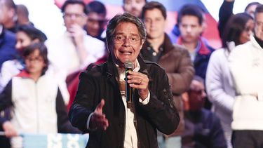 El candidato a la presidencia de&nbsp;Ecuador&nbsp;por el movimiento CREO, Guillermo&nbsp;Lasso, habla en un acto de campaña el viernes 10 de marzo de 2017. Lasso se presenta a segunda vuelta electoral ante el candidato oficialista Lenín Moreno.&nbsp;