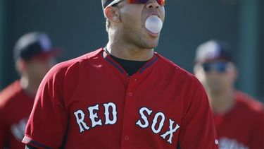 Moncada ya se puso el uniforme de los Medias Rojas. (AP)