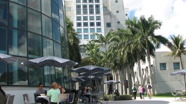 Vista parcial de Florida International University.