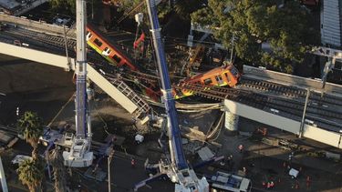 Atribuyen a falla estructural accidente en metro de México