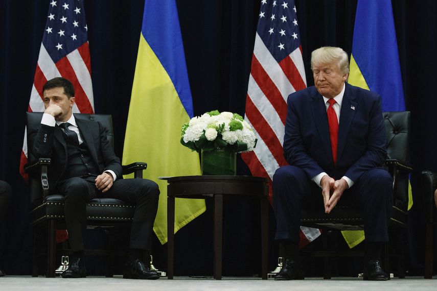 El presidente de Estados Unidos, Donald Trump, durante una reuni&oacute;n con el presidente de Ucrania, Volodymyr Zelenskiy, en el hotel InterContinental Barclay de Nueva York, en un aparte de la Asamblea General de Naciones Unidas, el mi&eacute;rcoles 25 de septiembre de 2019 en Nueva York.&nbsp;