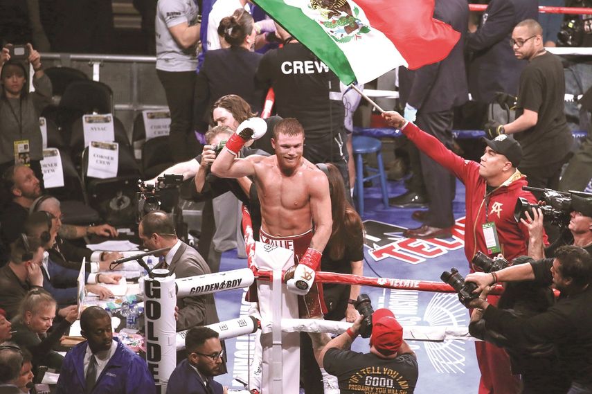 Fotografía de archivo del boxeador mexicano Saúl Canelo Álvarez.