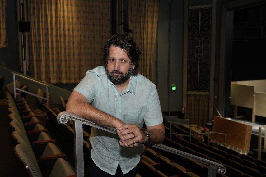 Michel Hausmann, cofundador y director del programa Miami New Drama, en el Colony Theatre, en Miami Beach.&nbsp;