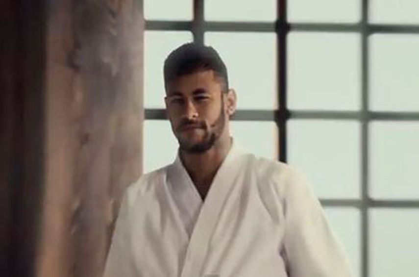 Neymar es uno de los protagonistas del comercial (captura)