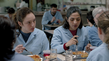 Escena de la cinta La chica nueva, de la cineasta argentina Micaela Gonzalo, que se llevó el gran premio del Festival Cinelatino de Toulouse.&nbsp;