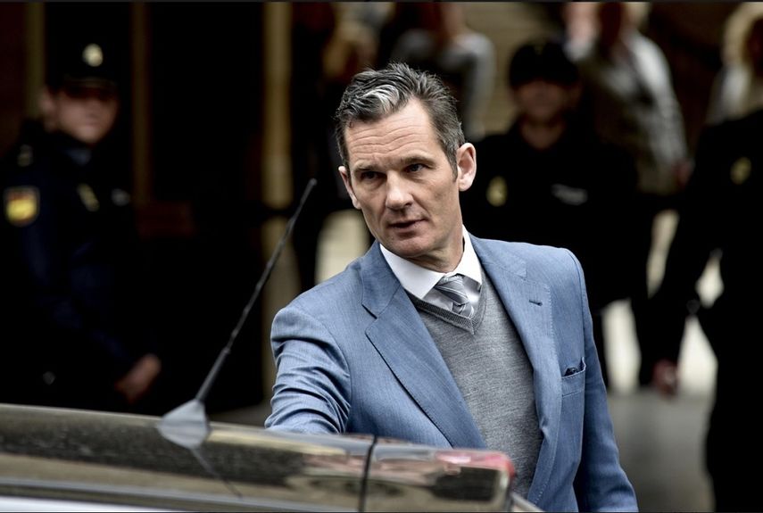 Iñaki Urdangarin a su salida de la Audiencia de Palma en una imagen de febrero de 2017.