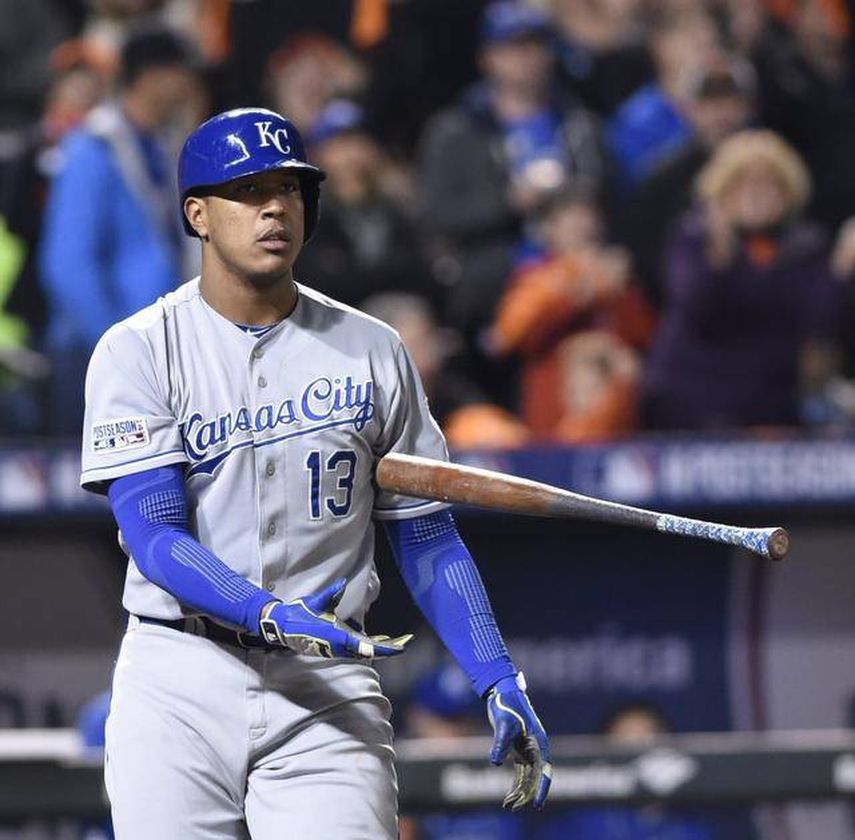 Salvador Pérez se fue de 4-3 y remolcó una carrera. (ARCHIVO)