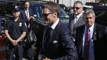 Brady salió victorioso de su batalla legal con la NFL. (EFE)