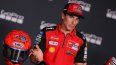 El piloto español del equipo Ducati Lenovo, Marc Márquez, hace un gesto durante una rueda de prensa previa al Gran Premio de Aragón de Moto GP en el circuito de Motorland en Alcañiz, noreste de España, el 5 de junio de 2025. &nbsp; &nbsp;