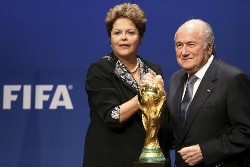 Dilma Rousseff niega posibles sobornos para ser anfitrión del mundial. (CORTESÍA)
