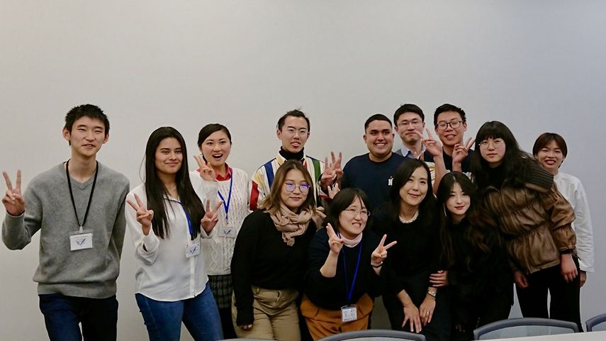 The friendliest welcome occurred during orientation, meeting eight Japanese supporters and my classmates.