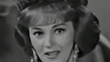 La vedette cubana Angelita Castany falleció a los 86 años en México de un paro cardíaco. 