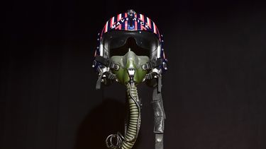 El casco de combate de Maverick, de la película Alien, que ir&aacute; a subasta, junto a otros art&iacute;culos, en agosto en Los Angeles.&nbsp;