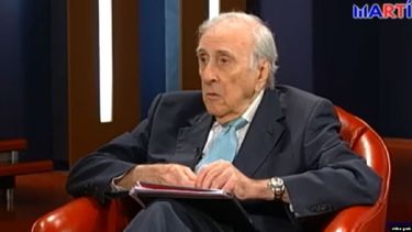 Armando Ribas, entrevistado en el programa de Radio Televisi&oacute;n Mart&iacute; &ldquo;Karen a las 8&rdquo;.