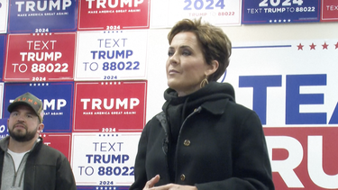 Kari Lake, la excandidata a la gobernación de Arizona y ahora candidata al senado de Estados Unidos.