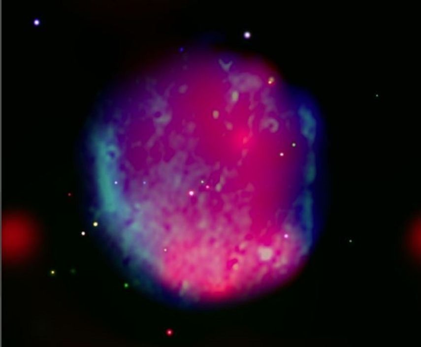 Restos de explosión estelar aparecen en un lugar inesperado